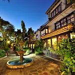 El Nogal Boutique & מלון